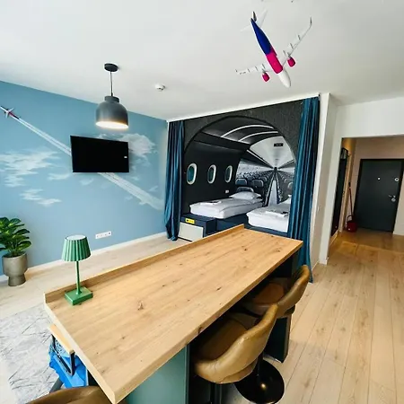 דירה Airliner First Class