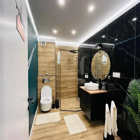 Airliner First Class Apartman