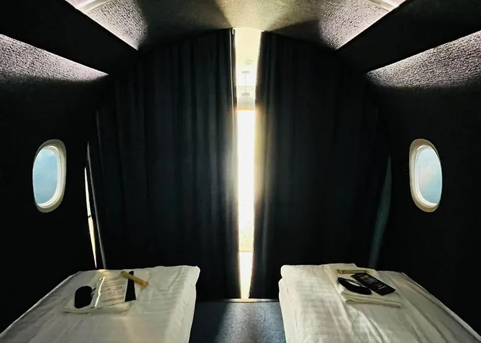 Airliner First Class דירה *